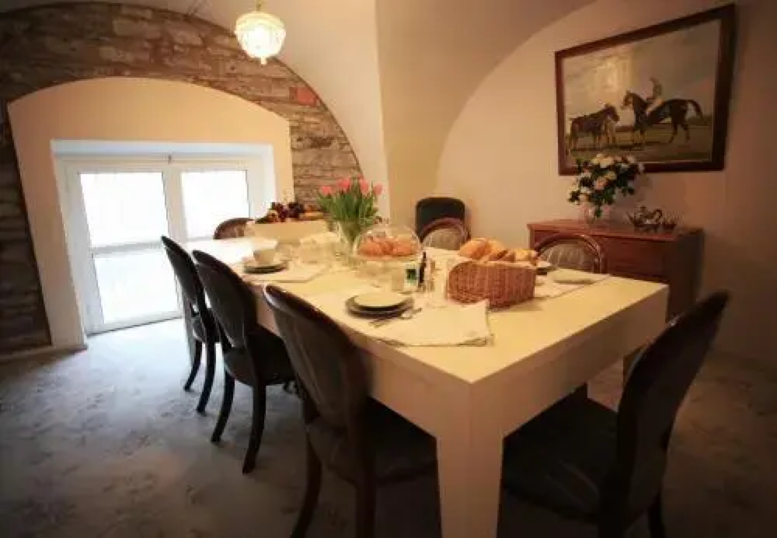 Apartment 23