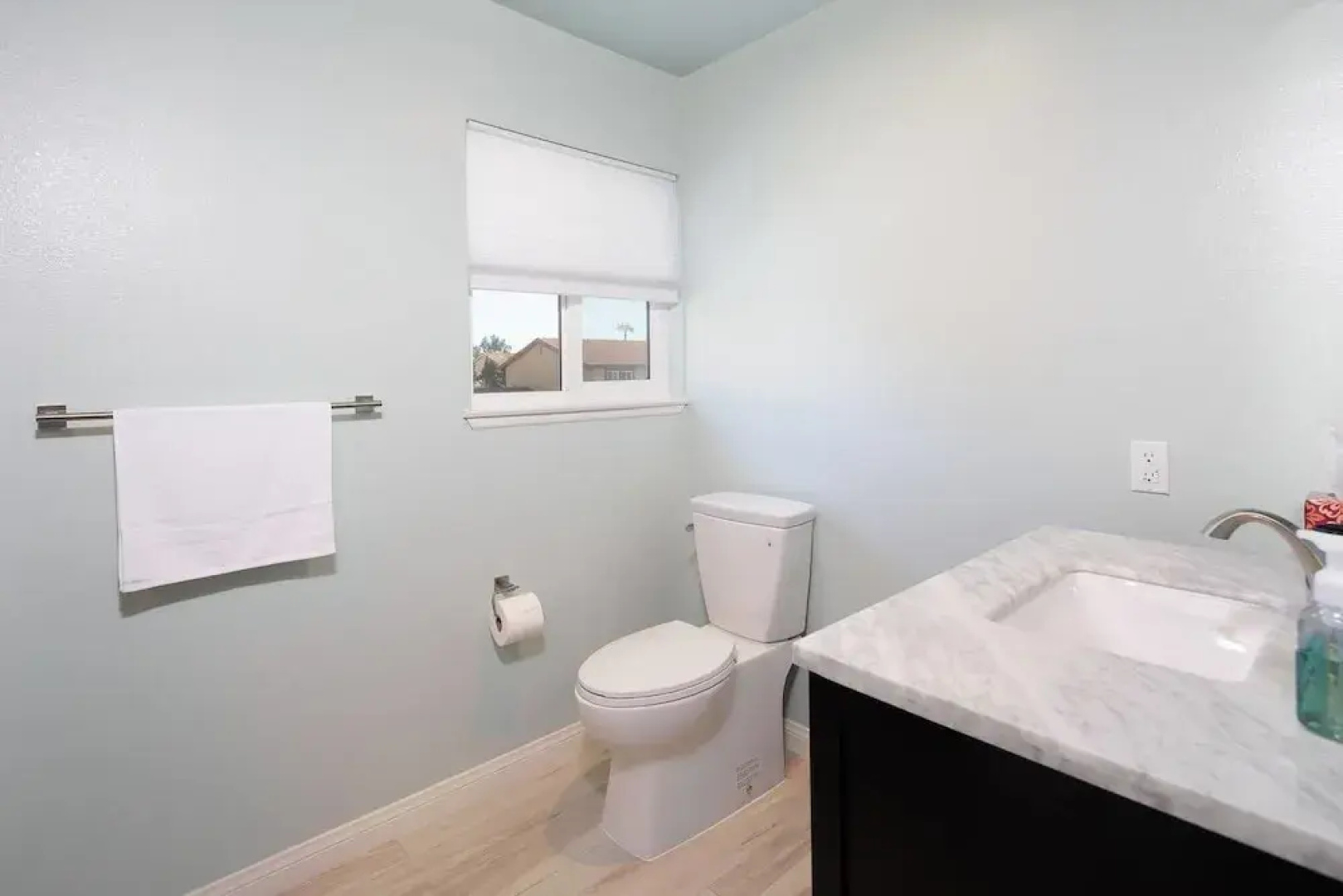 Radiant Estate New Luxury Cali 3 Bd!