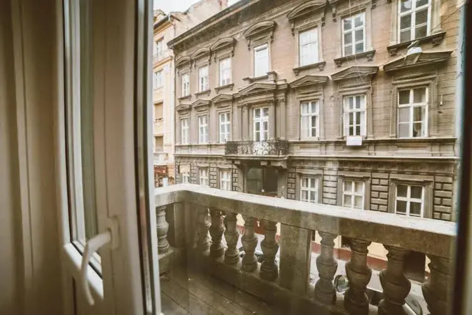 X Hostel Budapest Loft Rooms