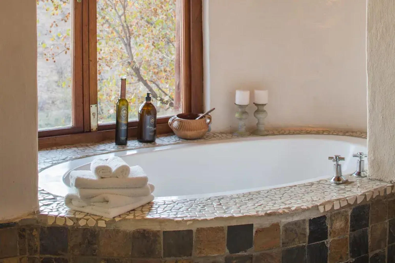 Royal Madikwe Luxury Safari Lodge