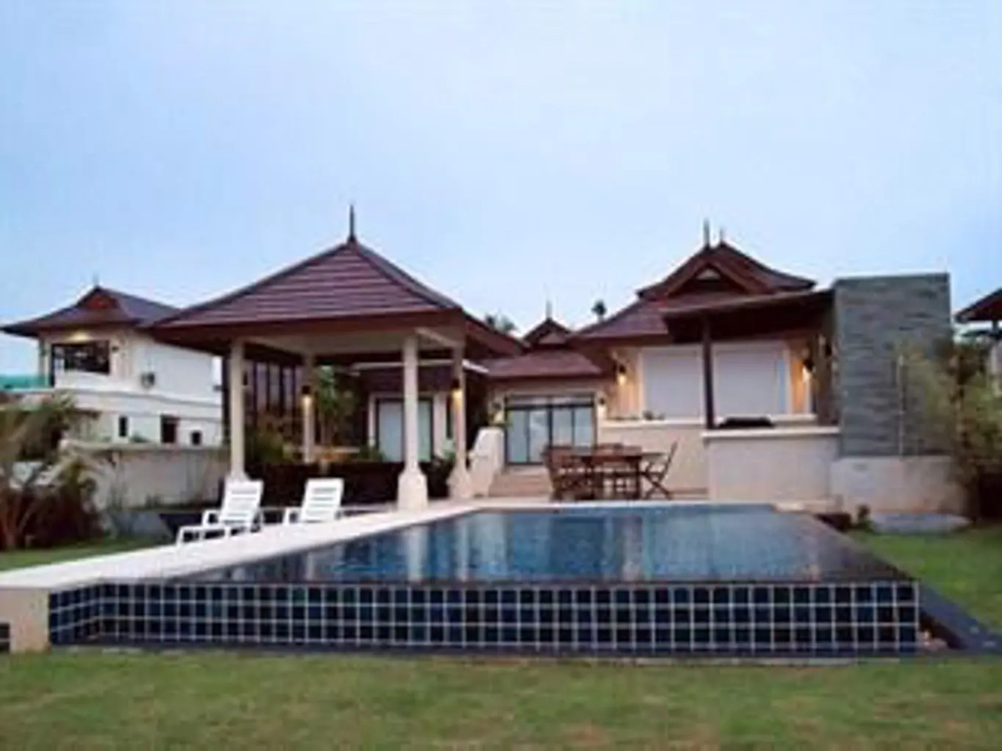 Krabi Sunset Beachfront Villa