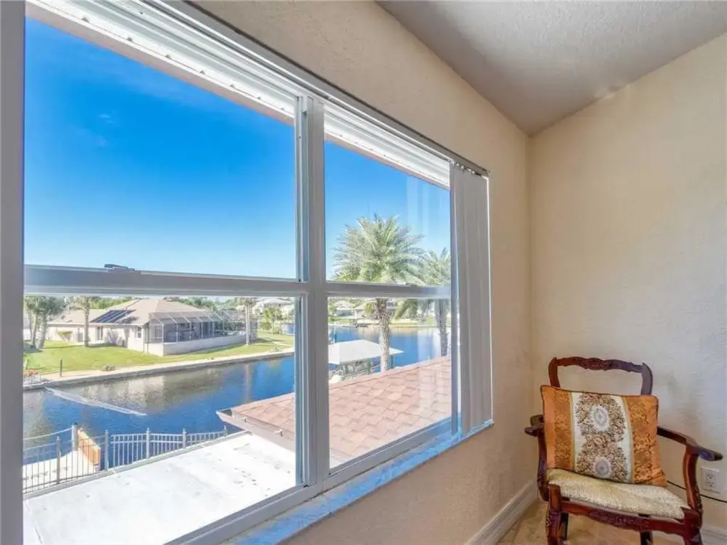 Balmy Breezes - Three Bedroom Home