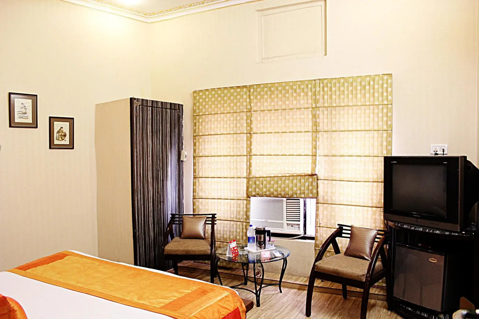OYO Rooms Nangli Circle