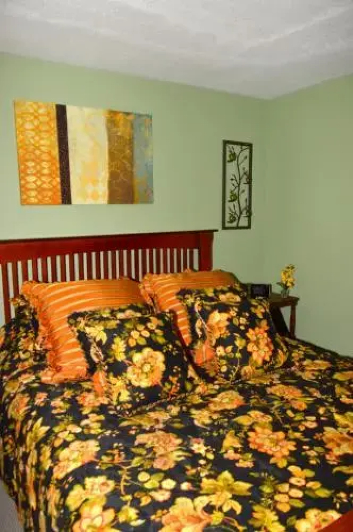 Yellow Door Bed and Breakfast