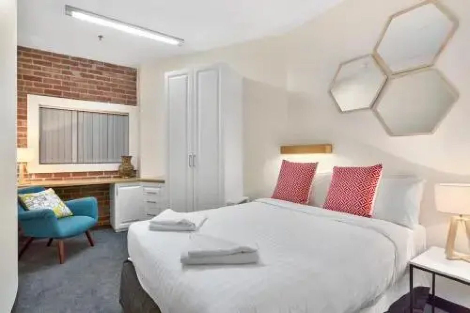 Salamanca Dockside Apartments