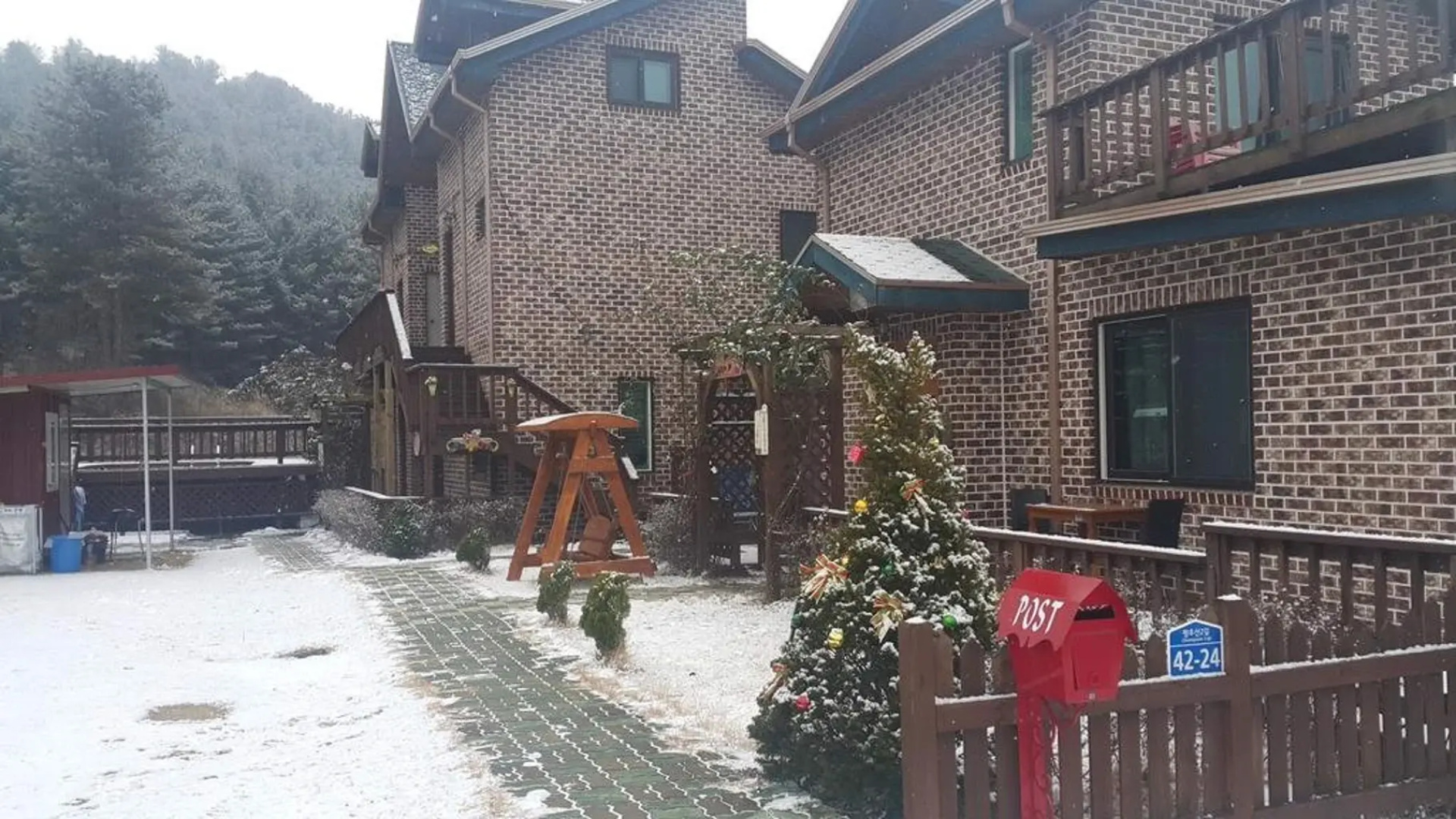 Cheongpyeongflorian Pension