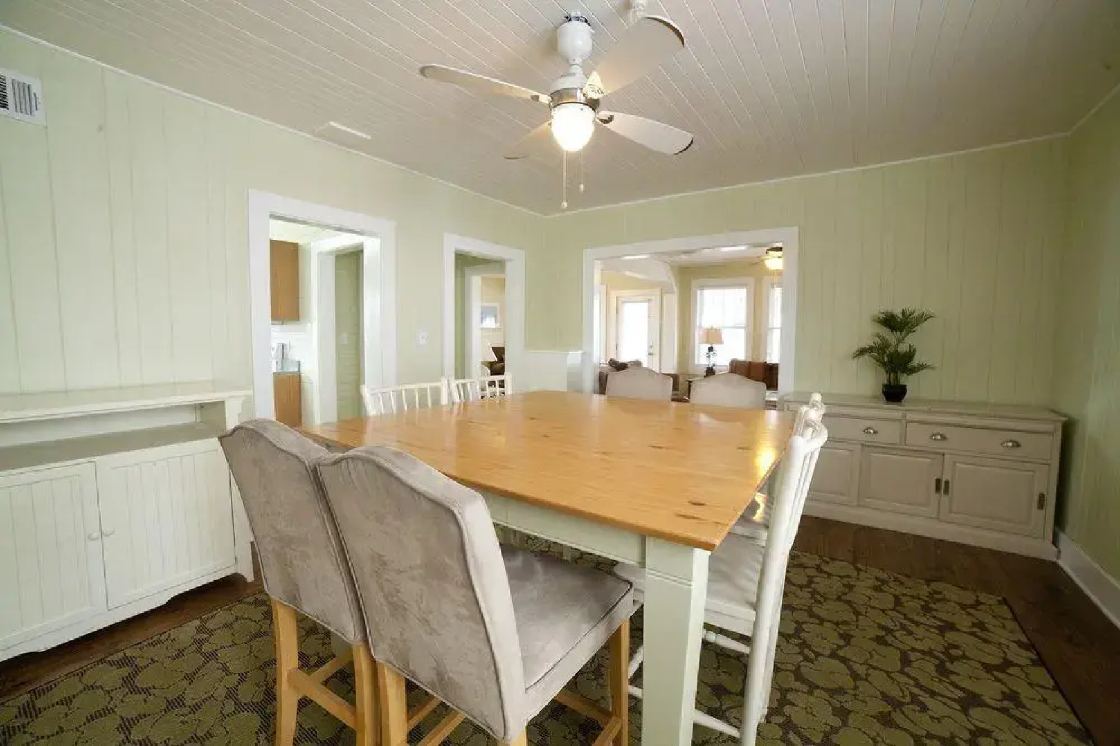 DeSoto Beach Terrace