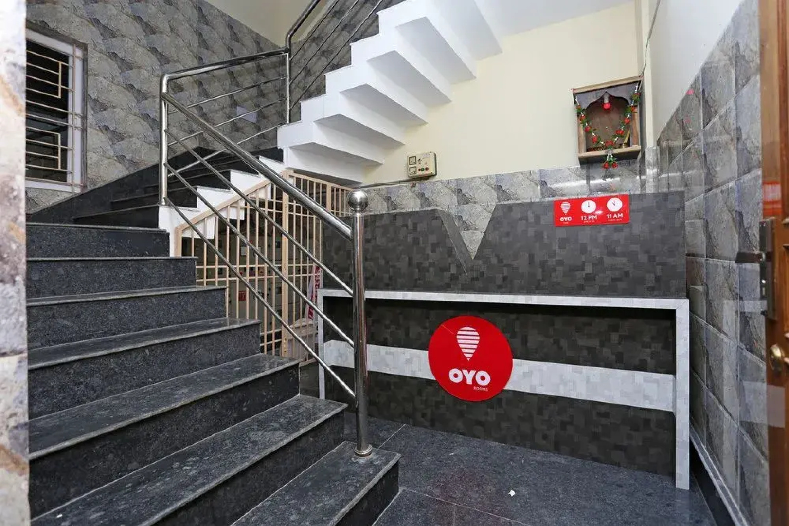 SR Corporate Guest House