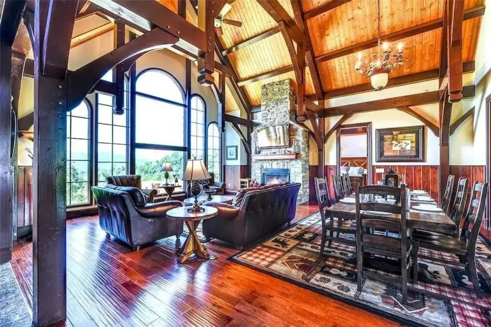 Pool On Summit Point - Four Bedroom Cabin