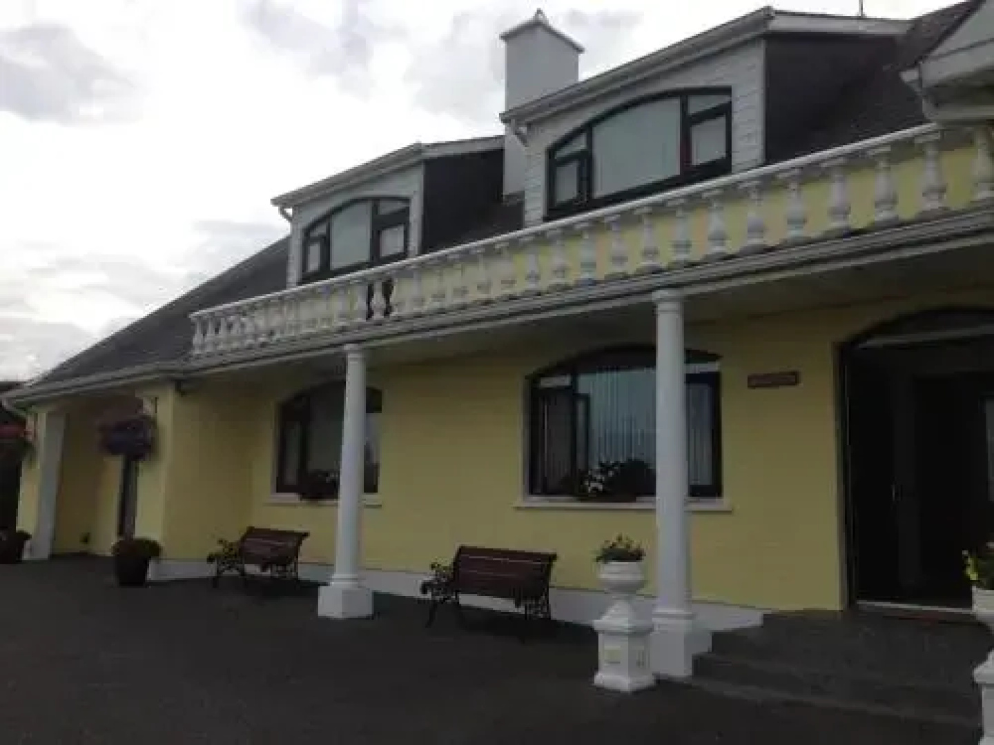 Seawater View Bed and Breakfast