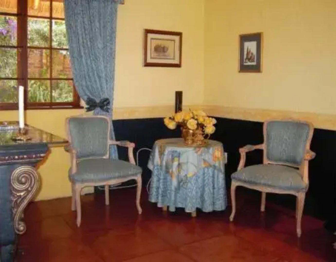 Guinea Lodge