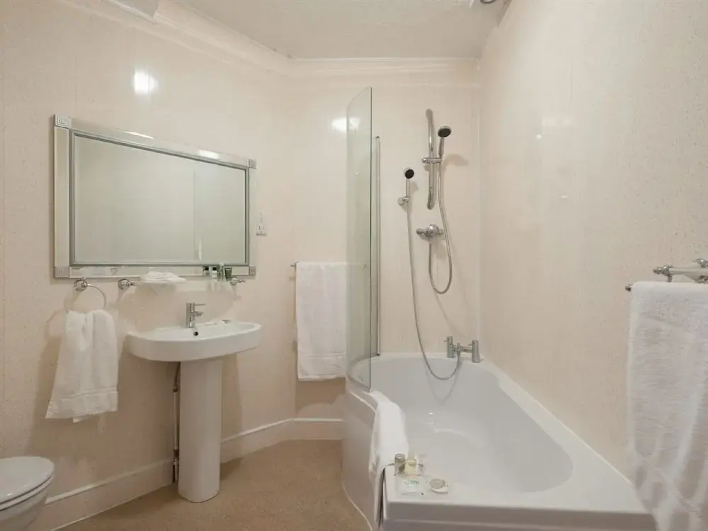 Town House Rooms