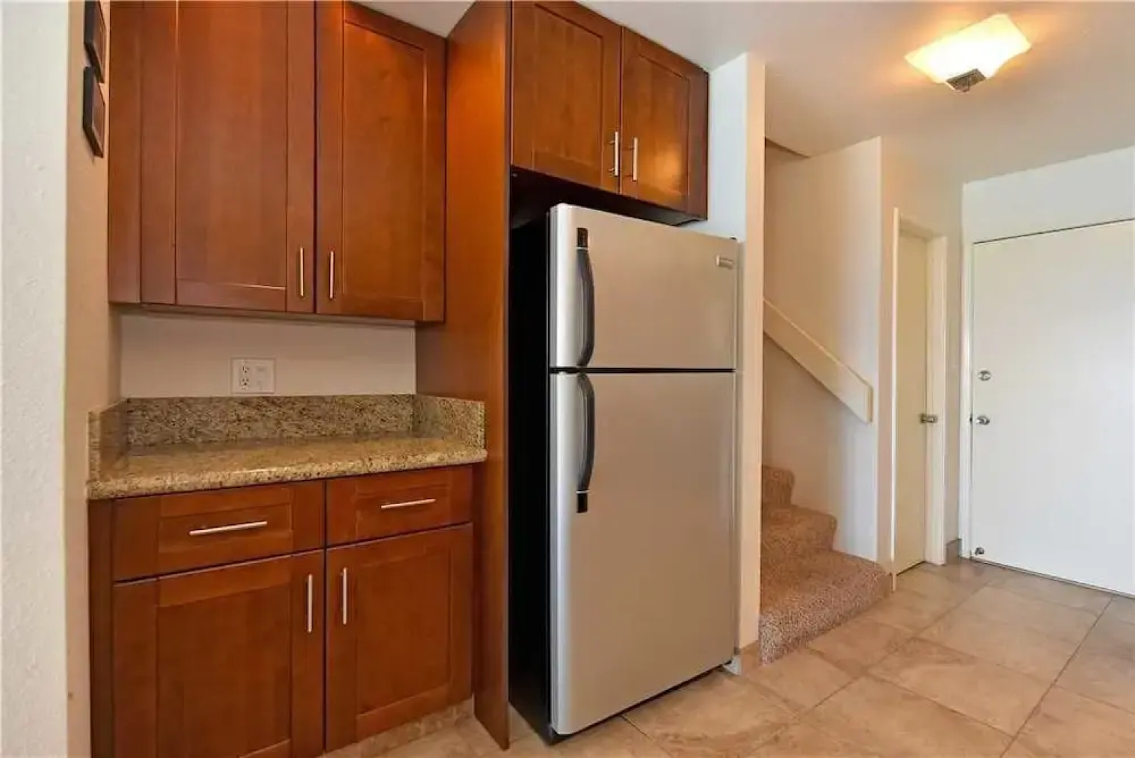 Lokelani #A205 - 2 Br condo by RedAwning
