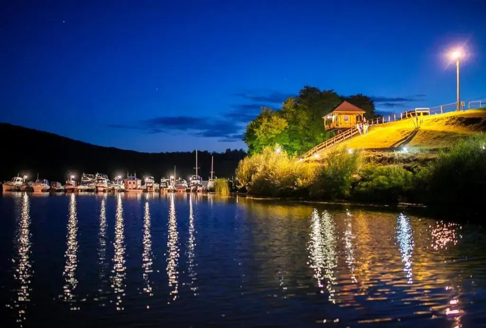 Cottage Yacht Club Maiak