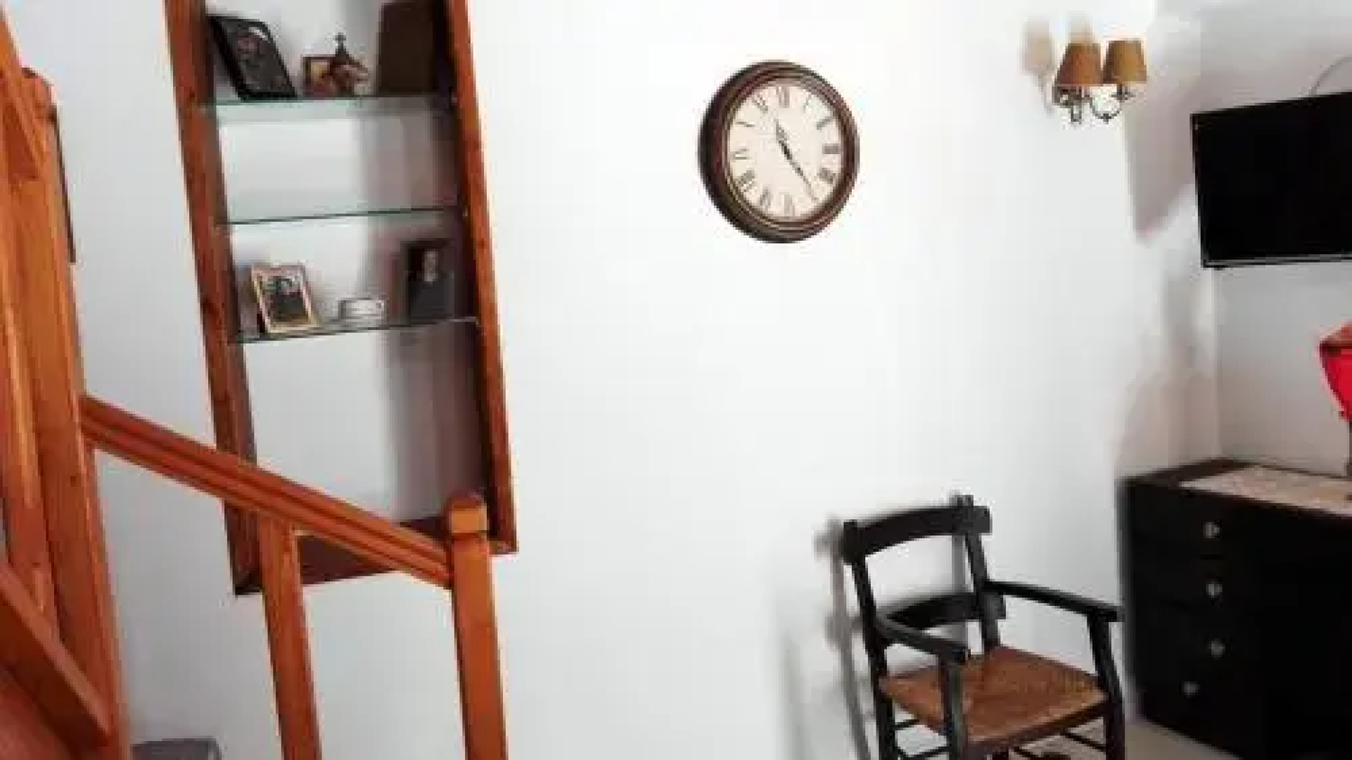 Sfirakis Traditional House