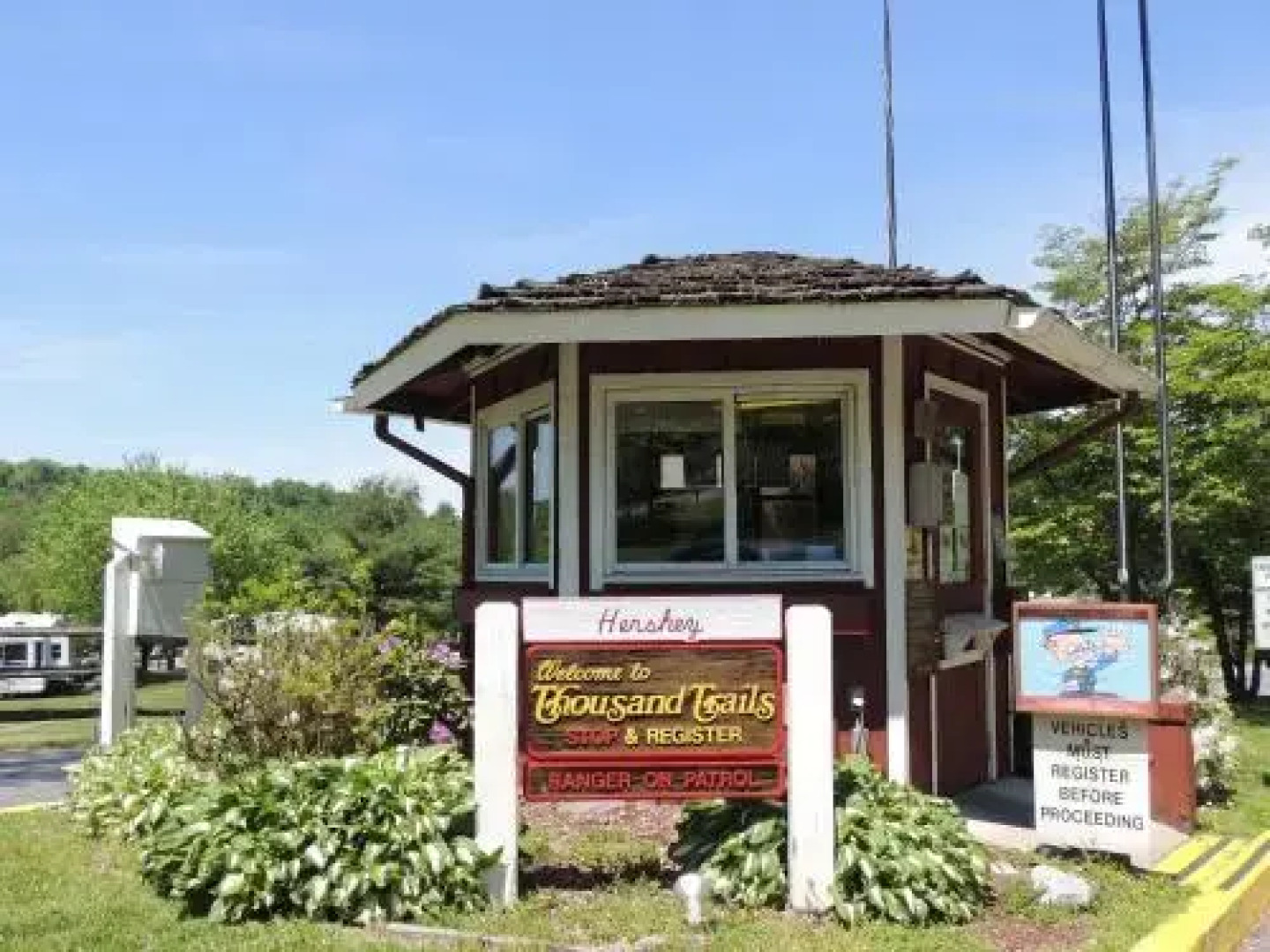 Hershey Camping Resort Loft Park Model 8