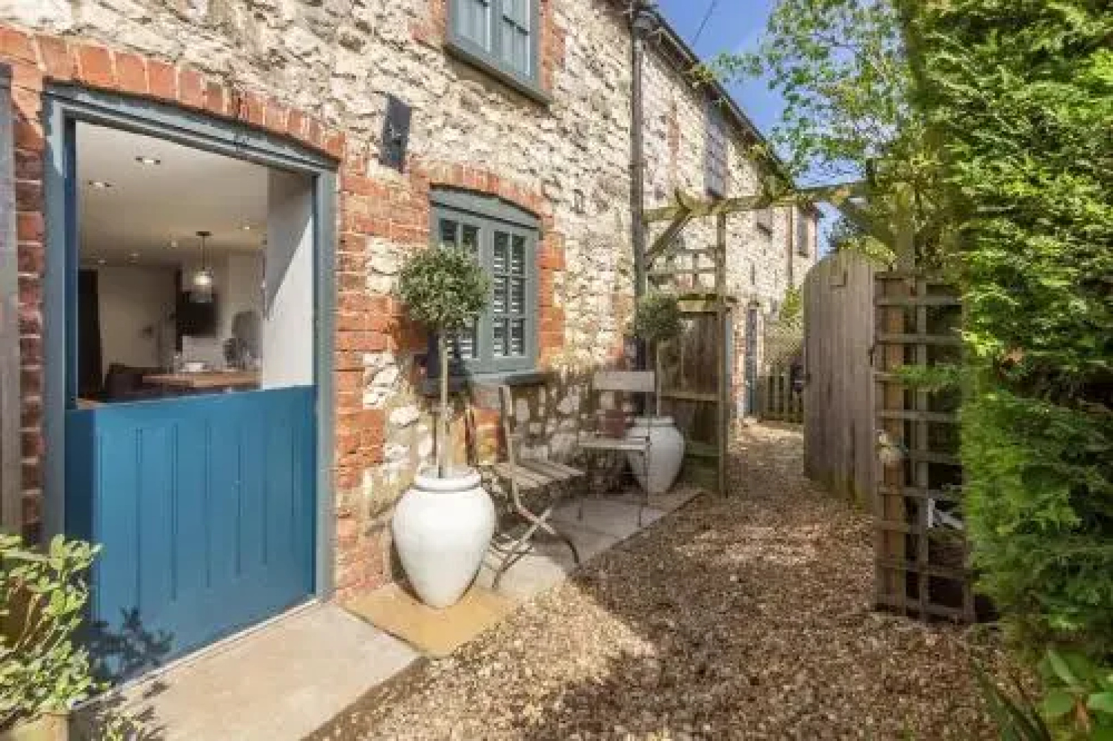 No 33 Thornham