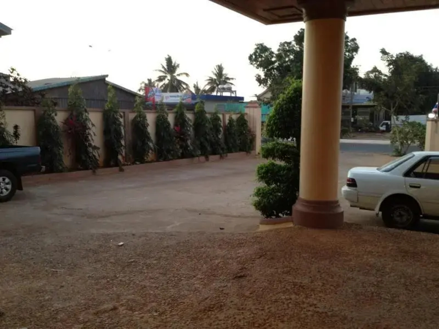 Ratanak Phnom Svay Hotel