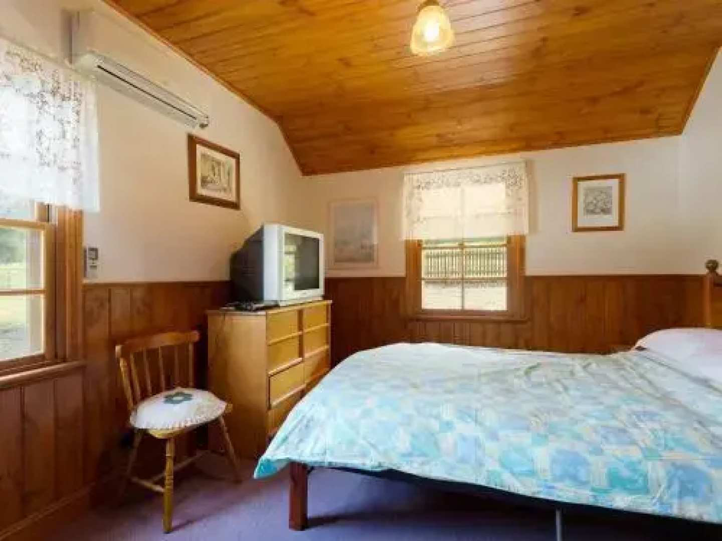 Maldon Cottage