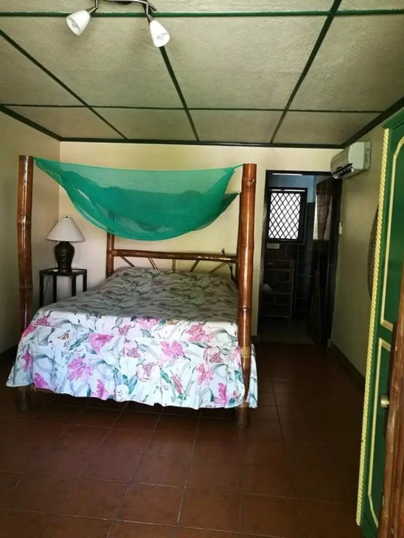 Ravenala Beach Bungalows