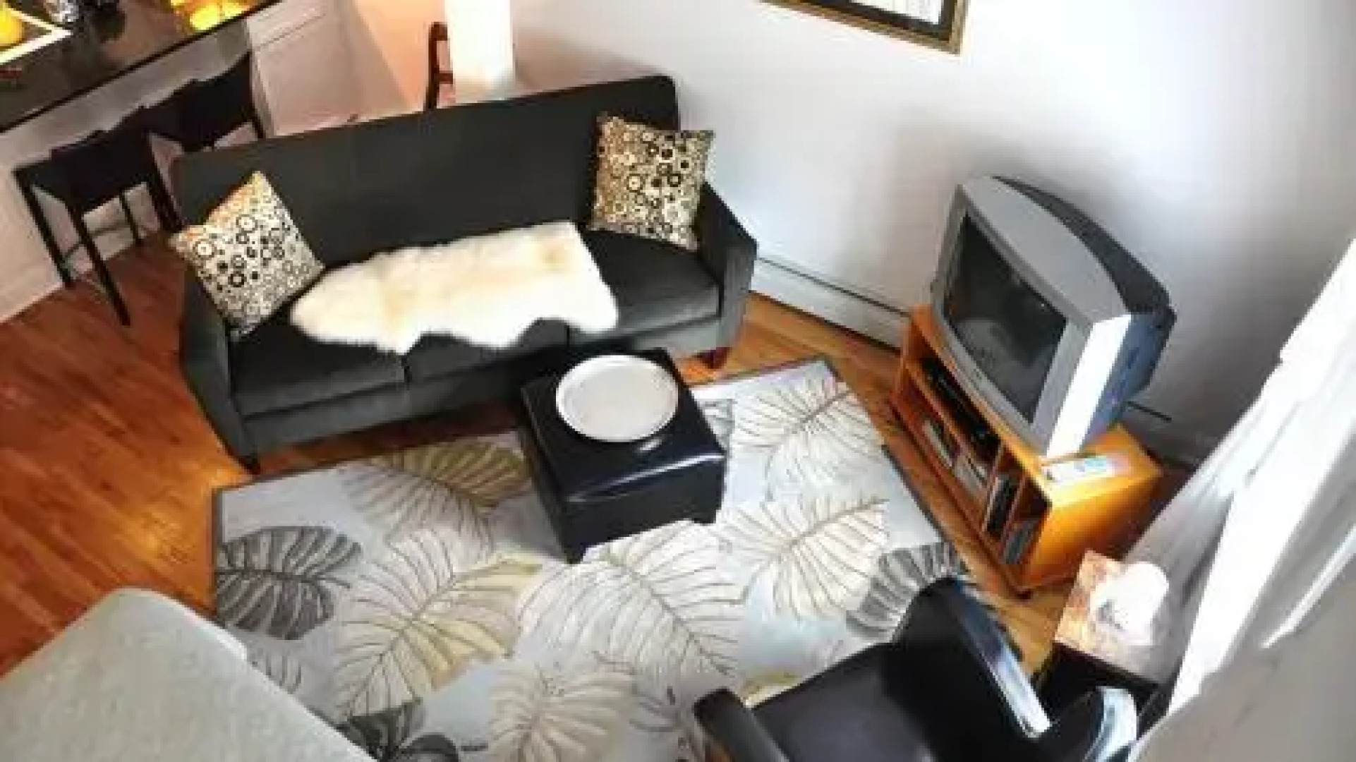 Crate & Cargo Suite 1