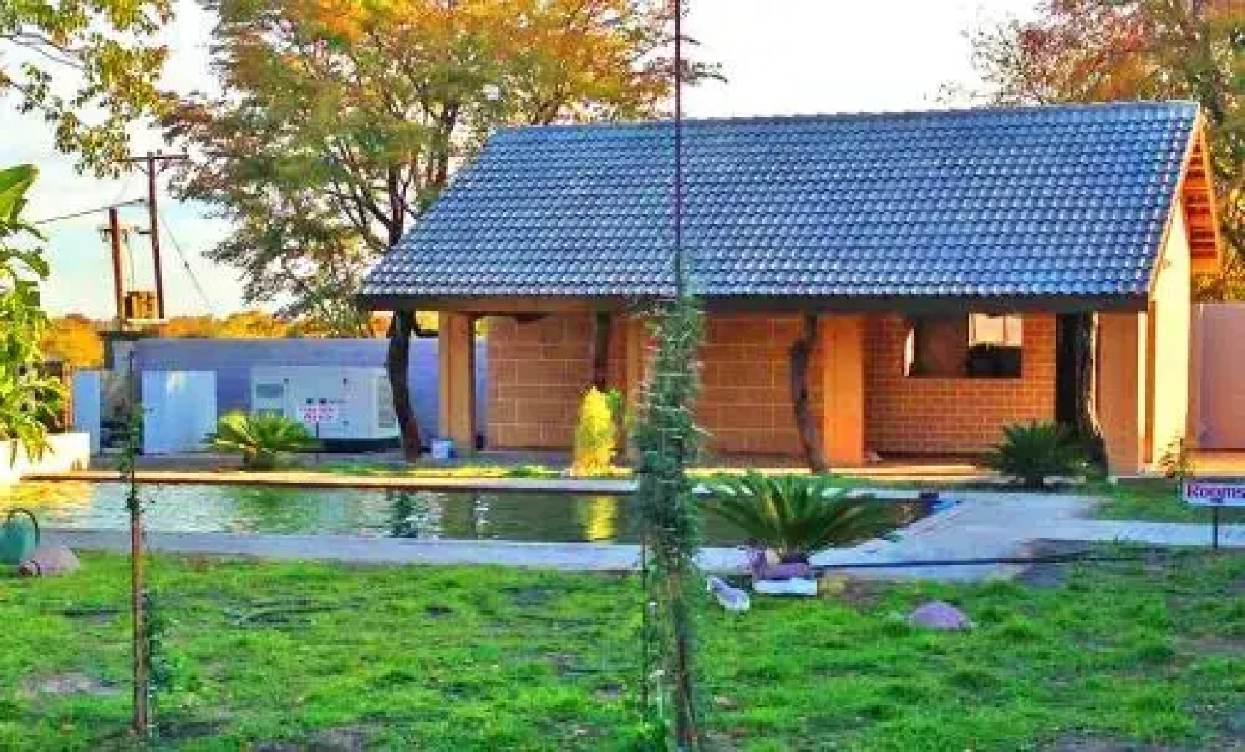 Senthaga Guest Lodge