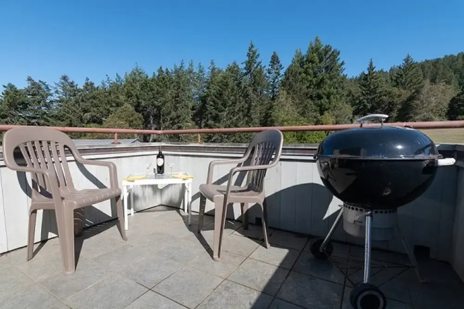 Rosebud 3 Br home by RedAwning