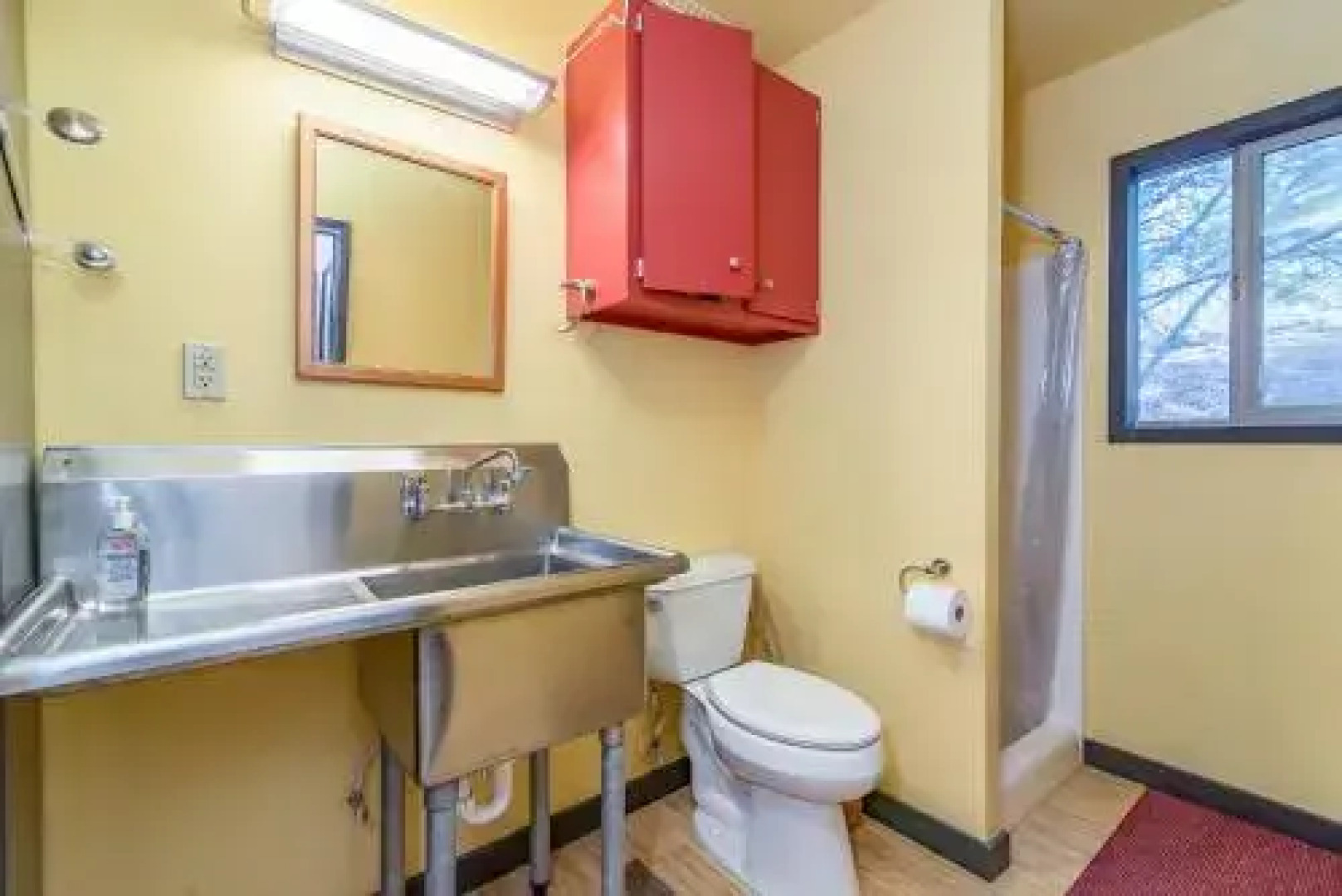 1140 View Cir Home - 3 Br home by RedAwning