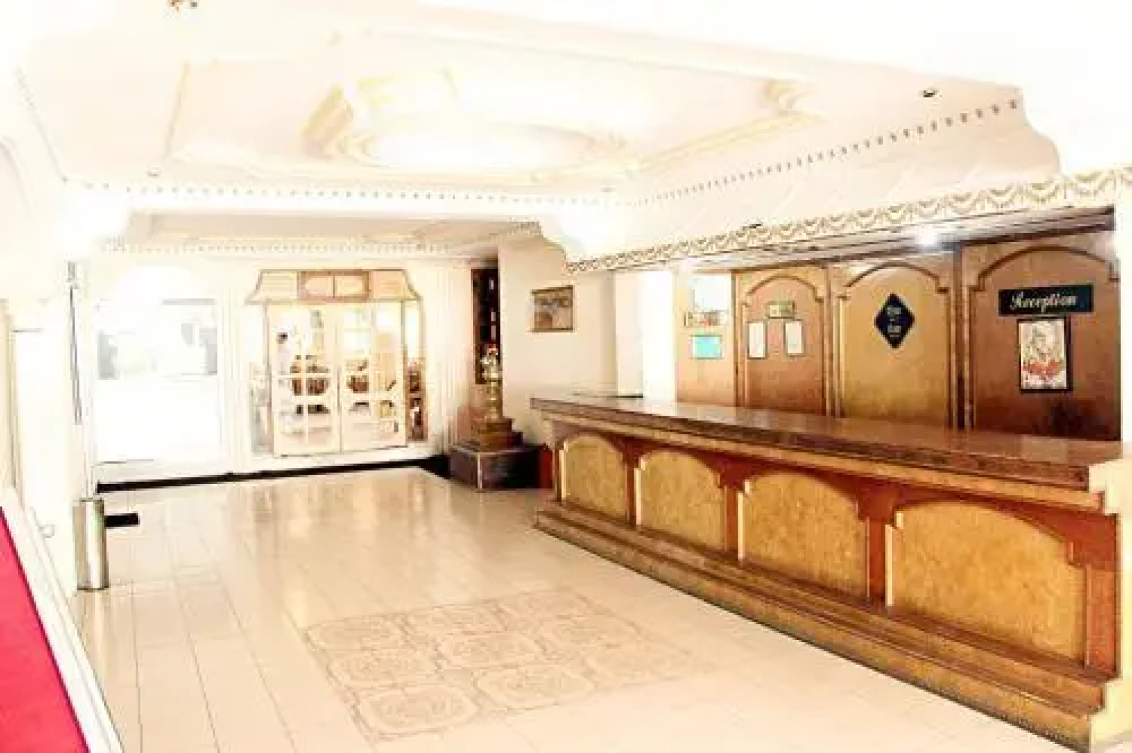 Royal Palace Resort