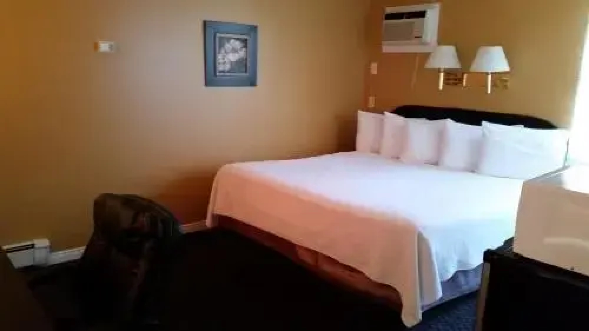 Middleton Motel & Suites