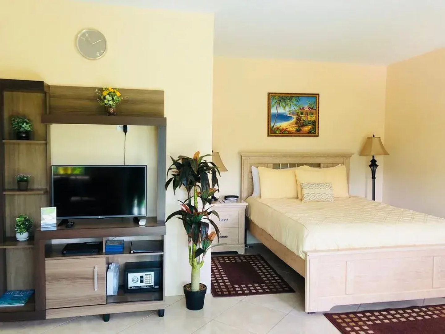 Kingdom of Caerus Hotel