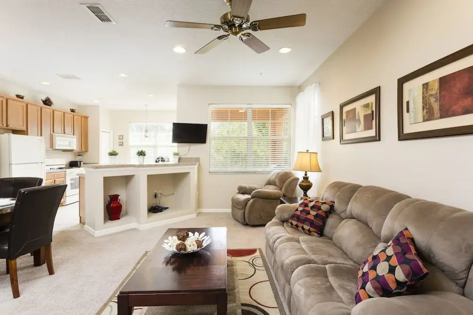 The Preserve at Carriage Pointe 3 Br townhouse by RedAwning