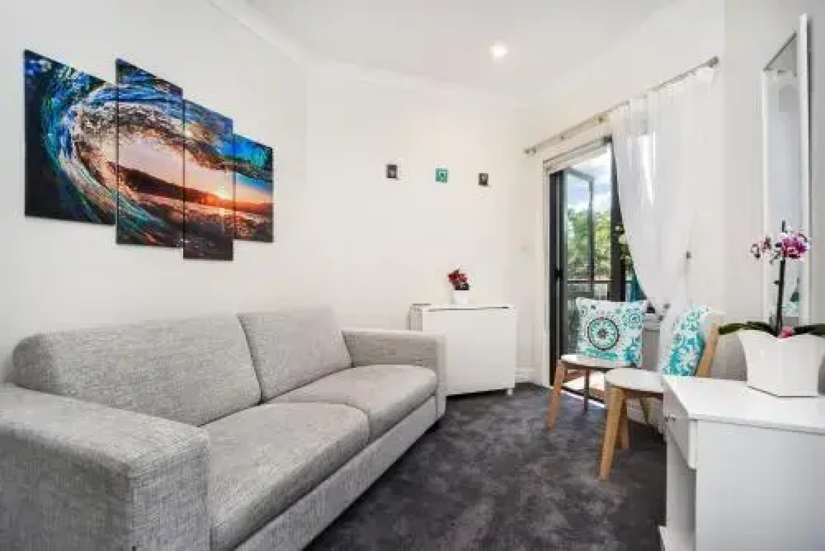 Takapuna Beach Accommodation