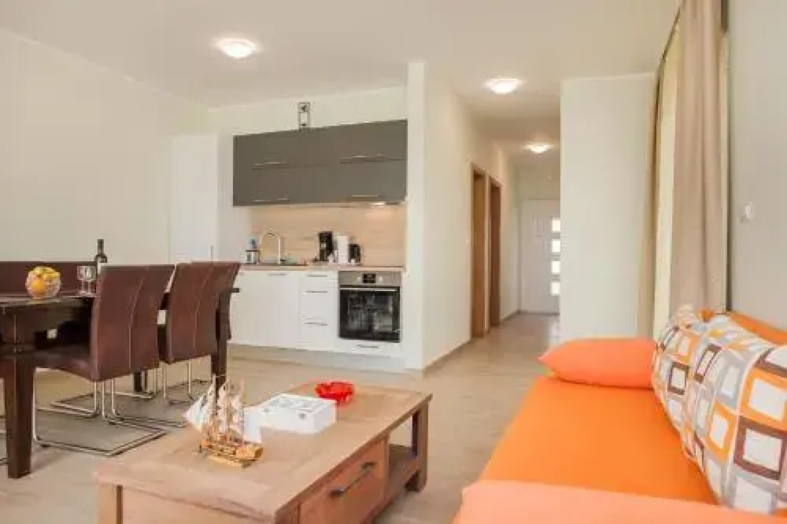 Apartments Slamić