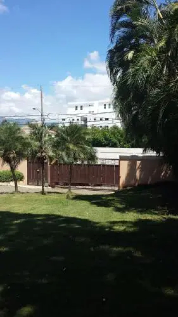 Casa Aly