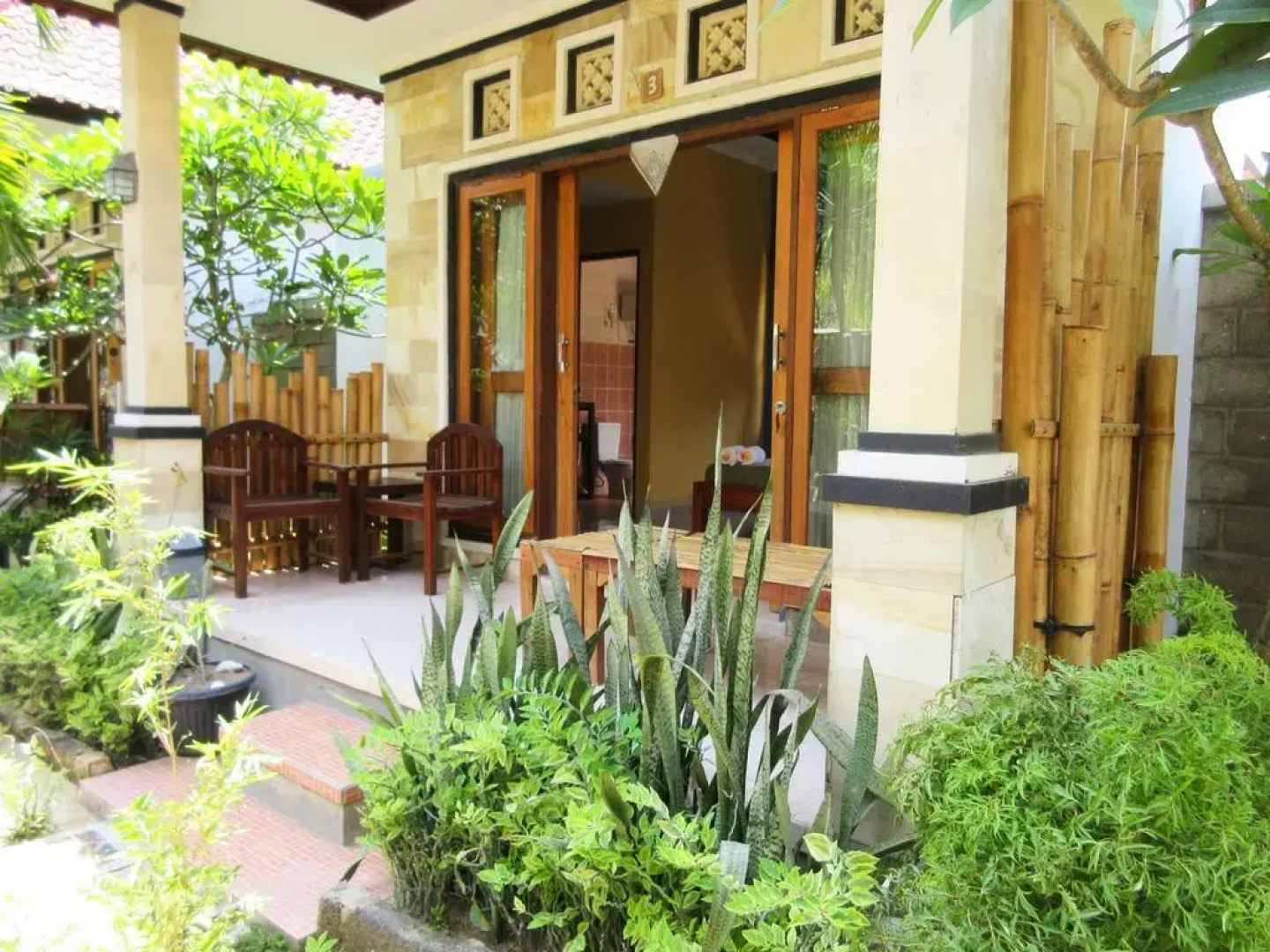 Isla Indah Retreat Boutique Hotel