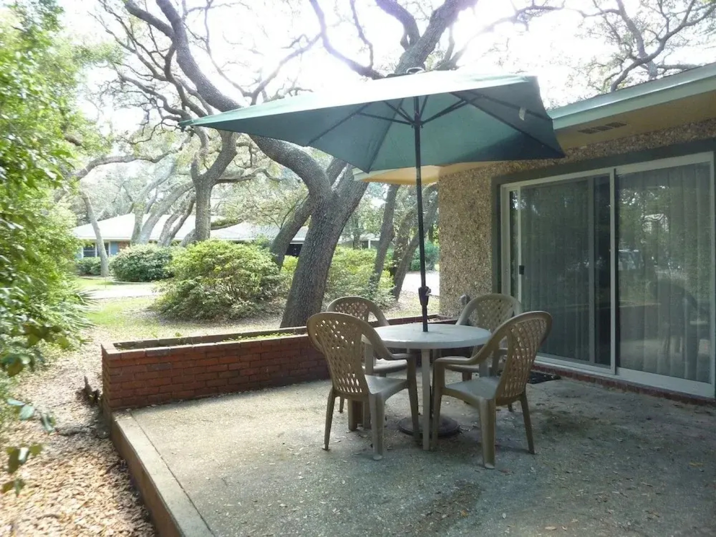 Very Nice - 3 Br Cottage