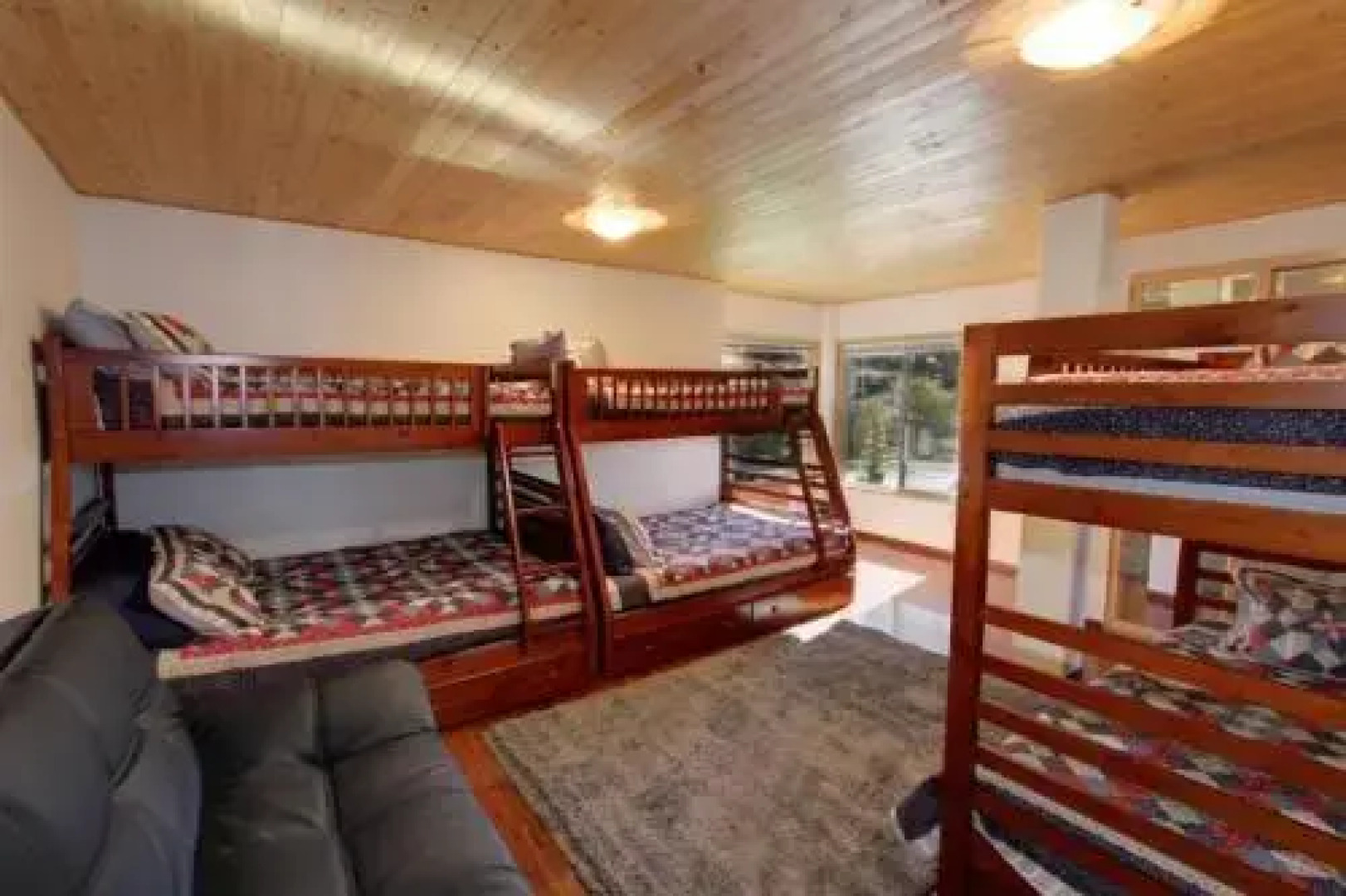 Lake Village Lair 4 Br condo by RedAwning