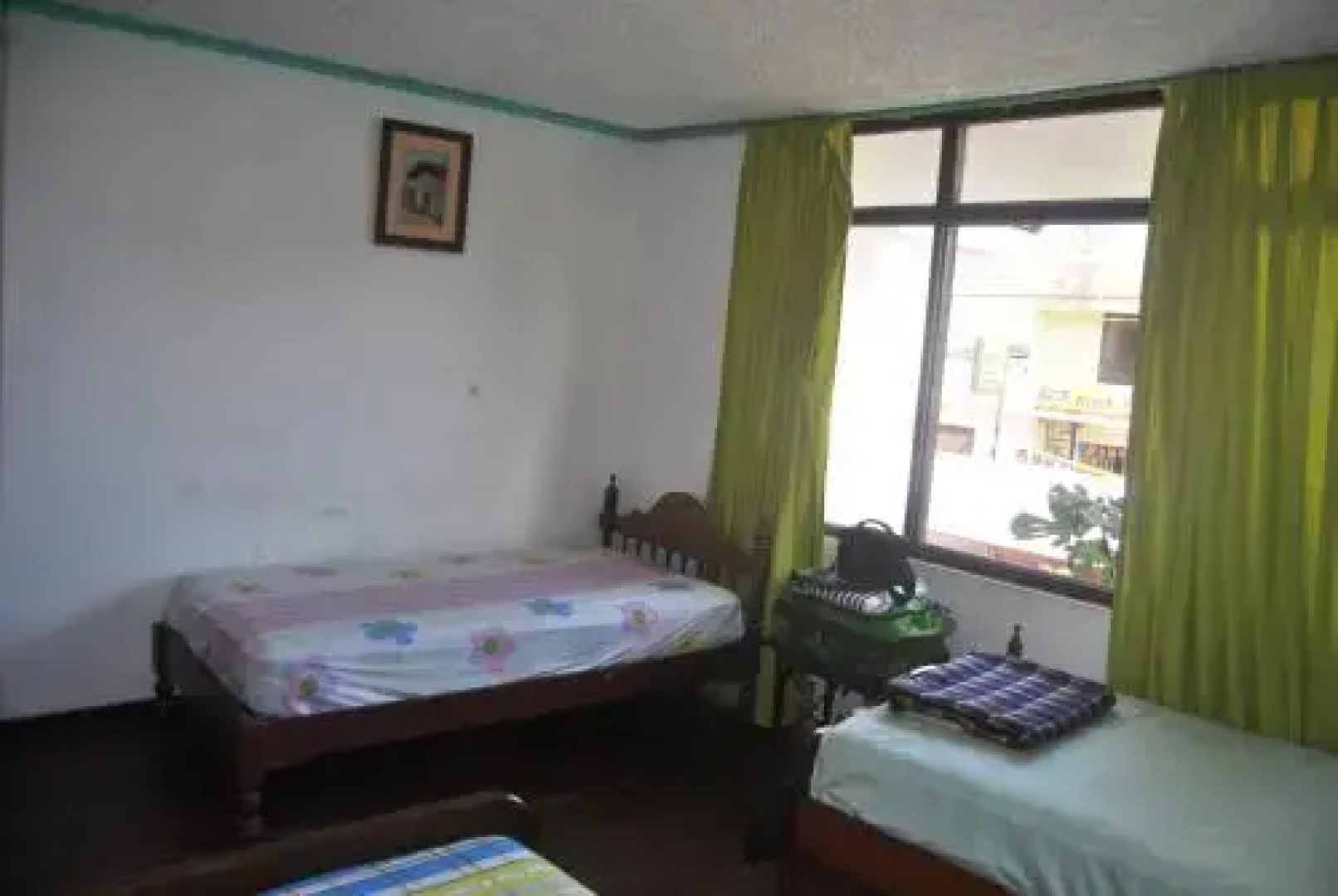Tatos House