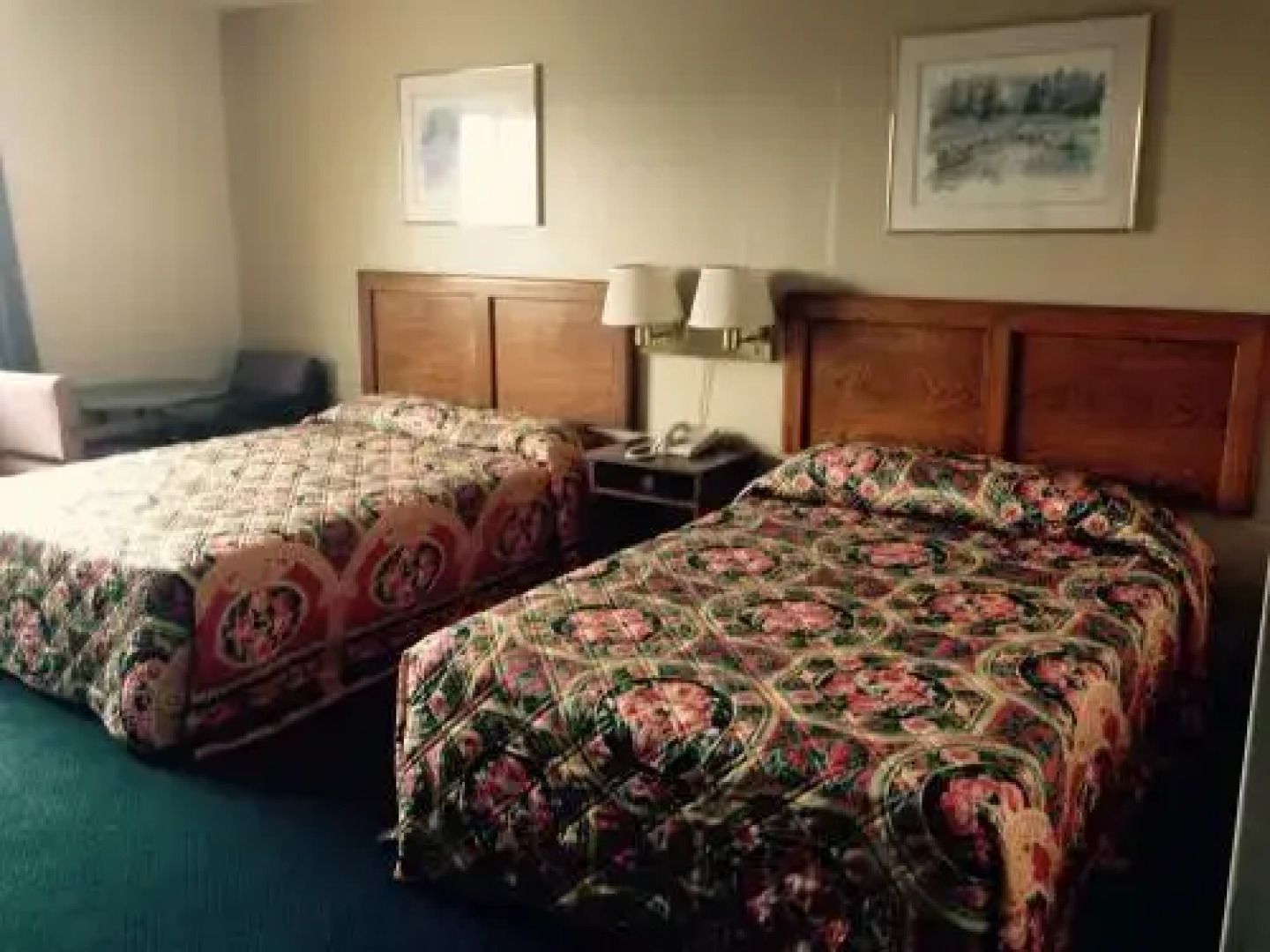 Budget Inn Jamestown Falconer