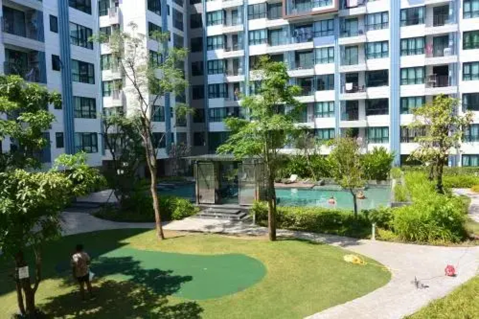 Centrio Condominuim