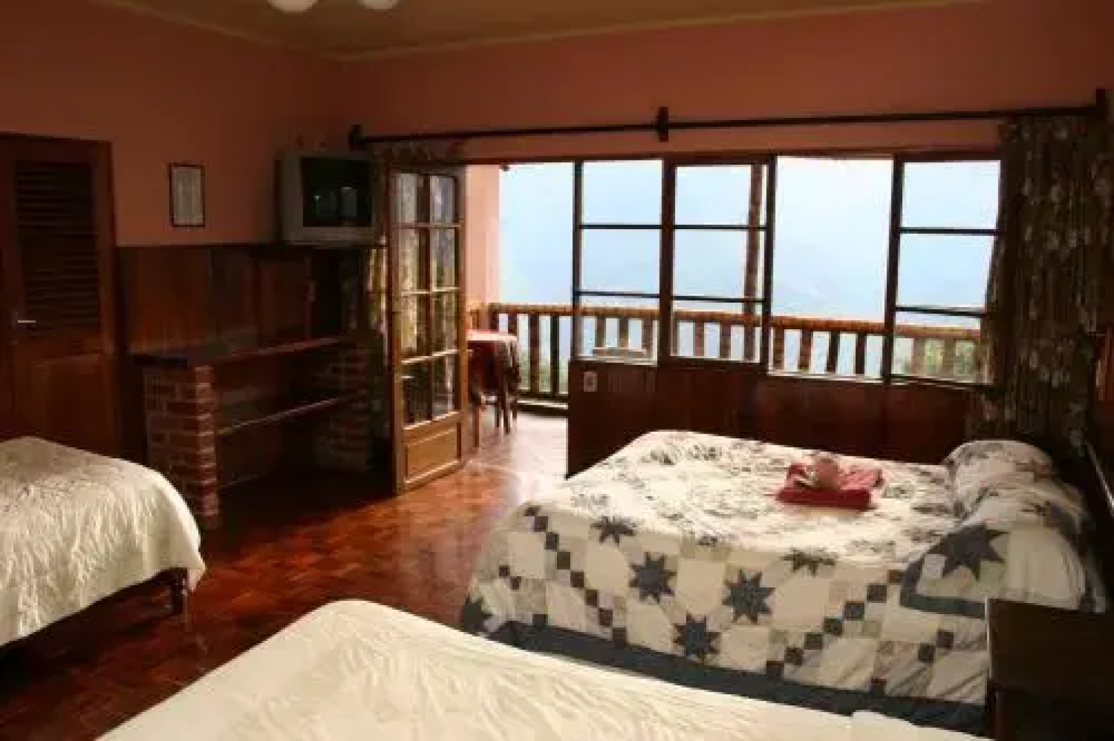 Hotel Esmeralda