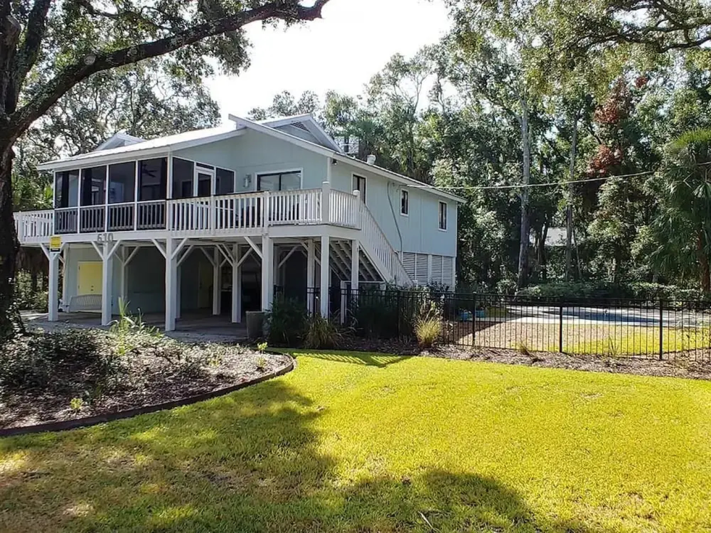 Playin Hookey  - 4 Br Home