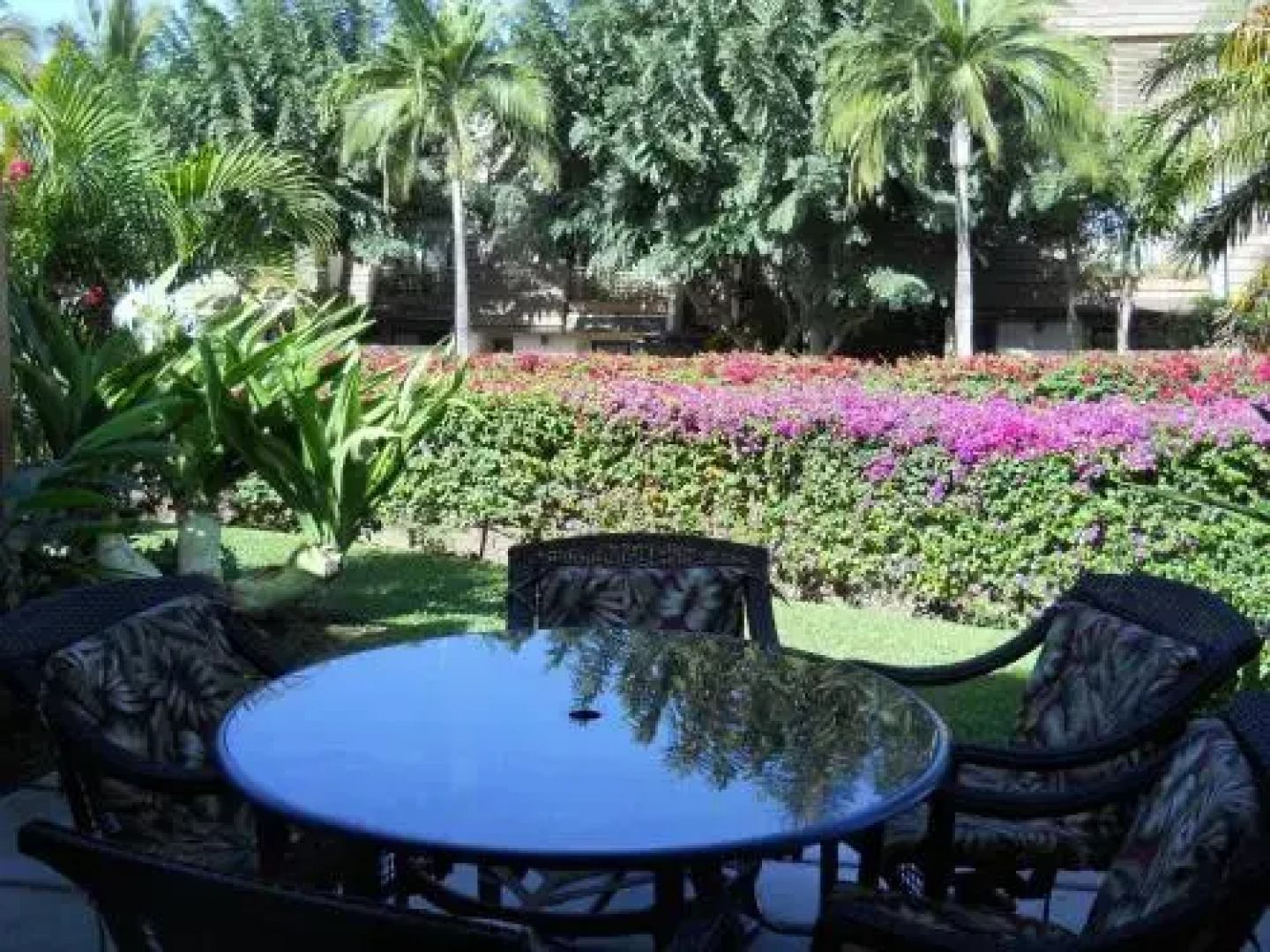Maui Kamaole Suites by Condominium Rentals Hawaii