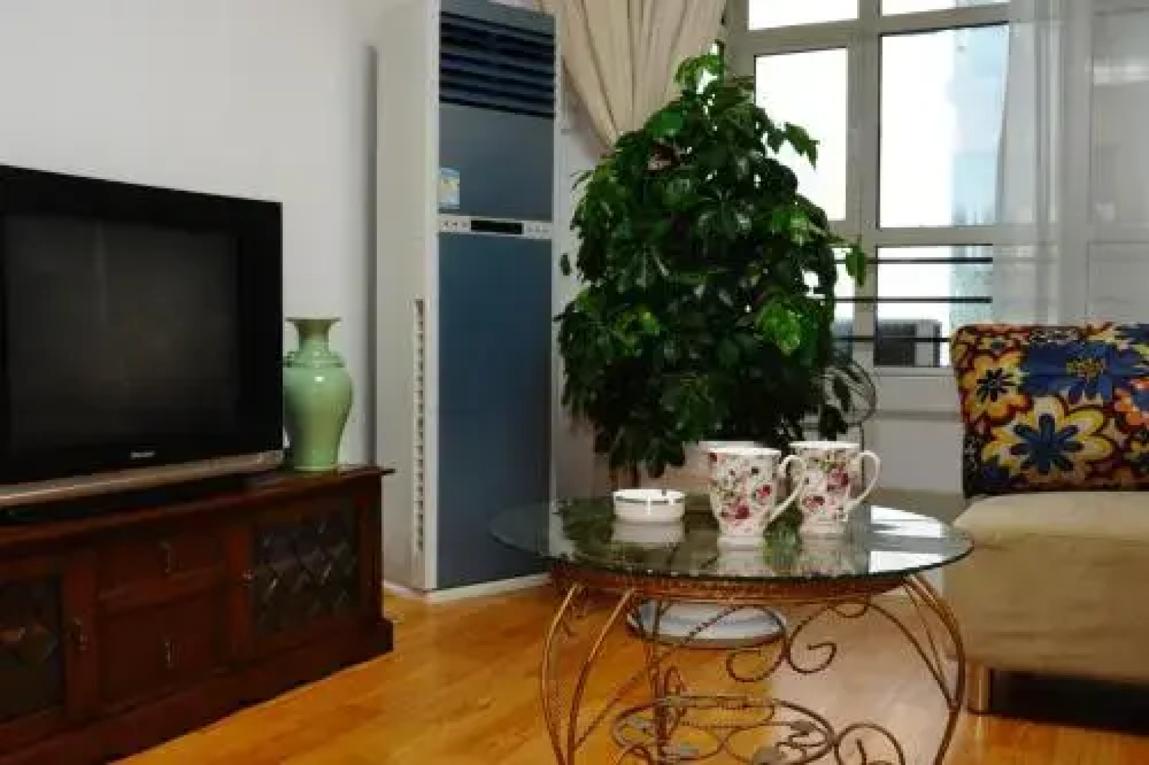 Qianxilong Apartment