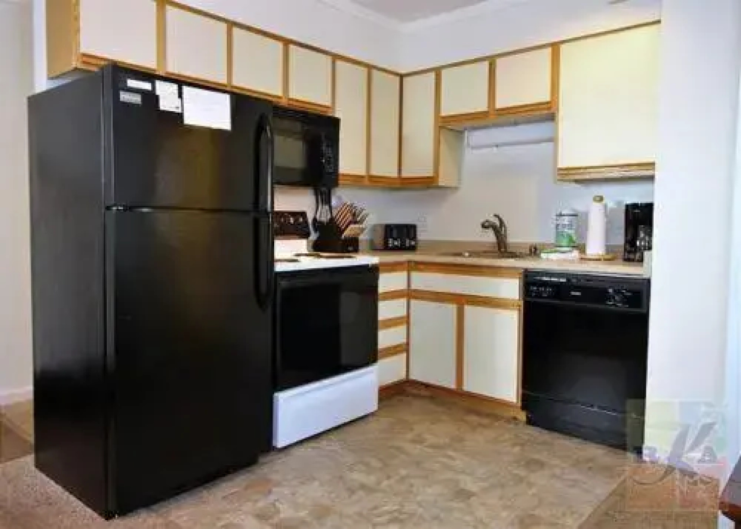 Whiffletree Condo Unit I3 by RedAwning