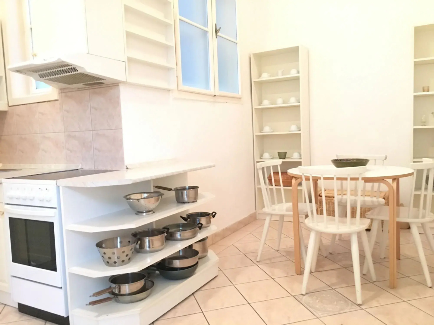 Hi5 Apartments - Central
