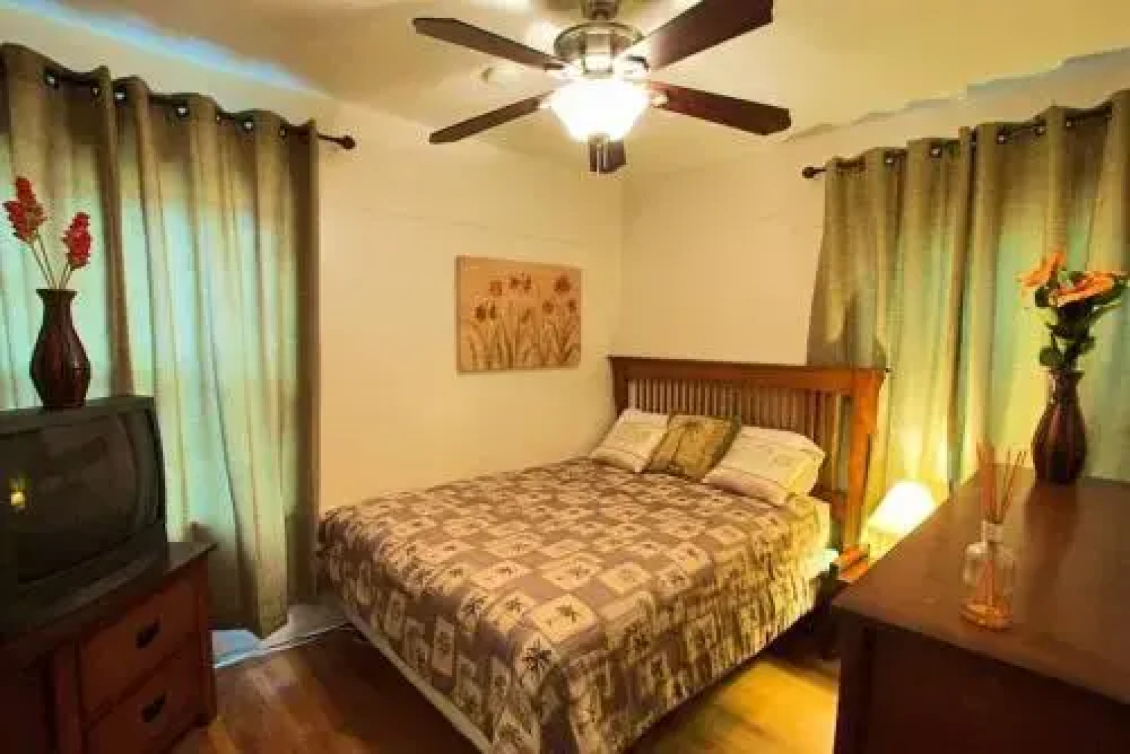 Classic Pacific Beach Two Bedroom