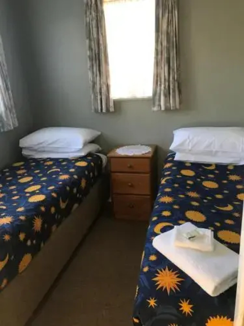 New Windsor Lodge & Caravan Park