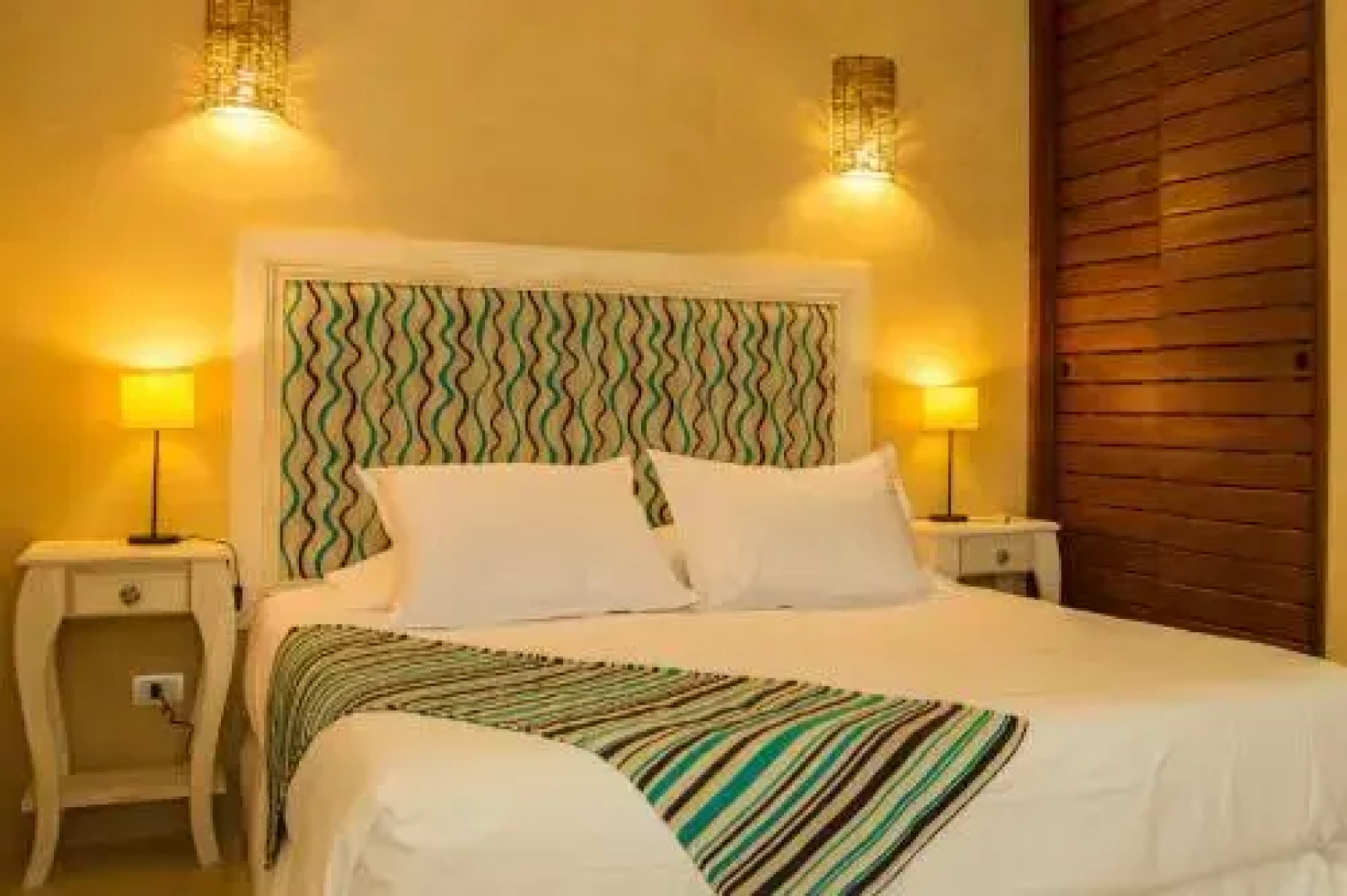 Refugios de Victoria Hotel